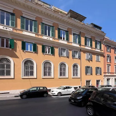 Timeless Elegance In Trastevere アパート *